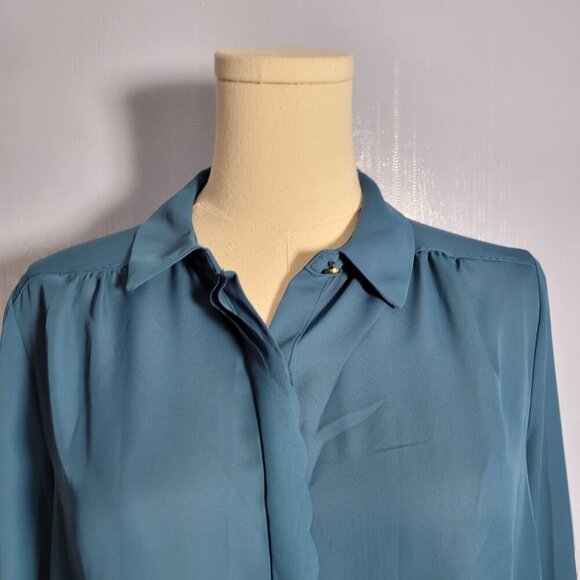 Elle Small Teal Longsleeve Scalloped Trim Dressy Hidden Button Up Blouse - Picture 2 of 11